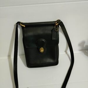 Vintage Coach Murphy Willis Turnlock Smooth Leather Crossbody Bag 9930